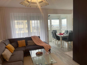 Dielli Apartment New